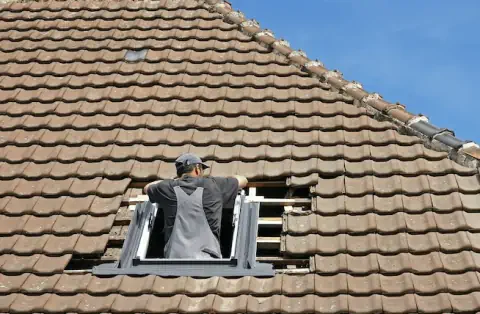 Pose de velux - Marigny-en-Orxois